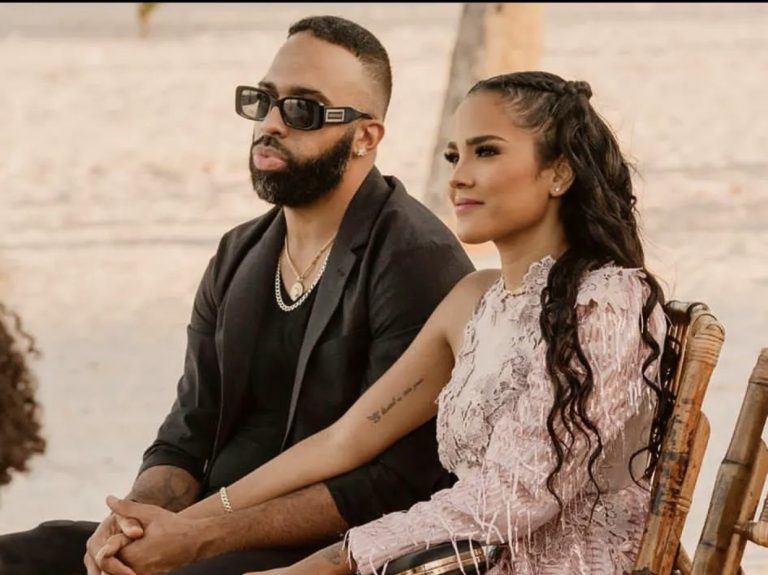 7E5B6E78-A657-449F-A4E0-06A95379988D