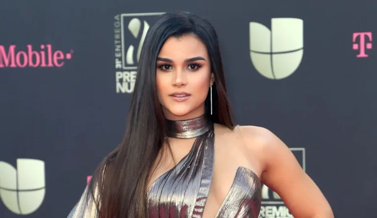 9084-CLARISSAMOLINAredcarpetPLN2019-05-e1587828744789-2-7