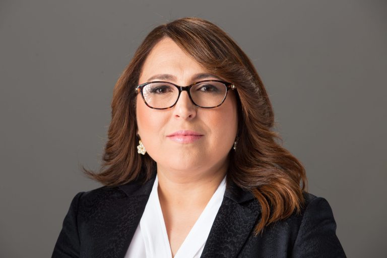 EMELYN-BALDERA-FOTO-Oficial-scaled-1