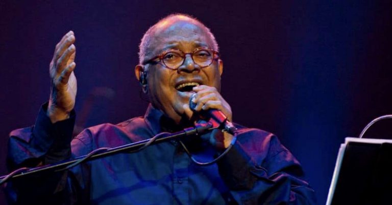 1668630247-fuentes-familiares-desmienten-fallecimiento-pablo-milanes