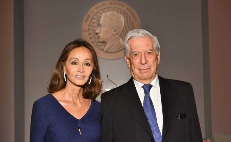 mario_vargas_llosa_Isabel-Preysler