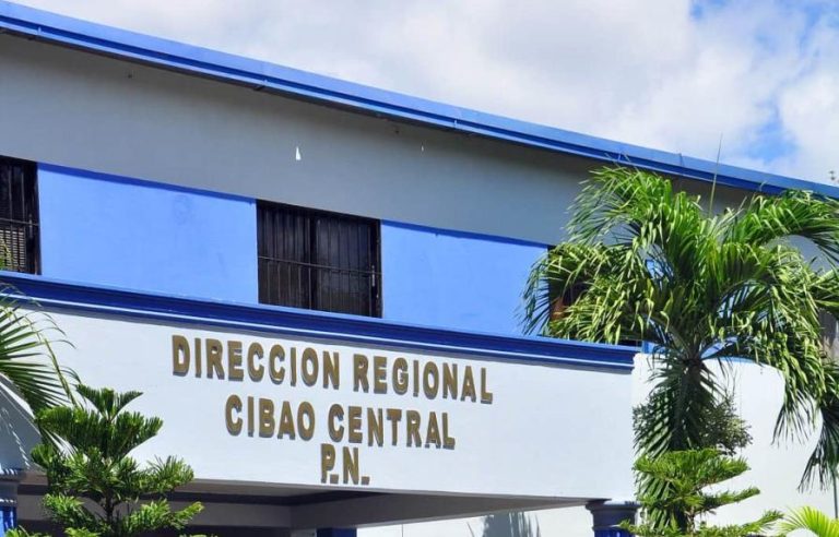 policia-santiago-a02fbbe0-focus-0-0-895-573