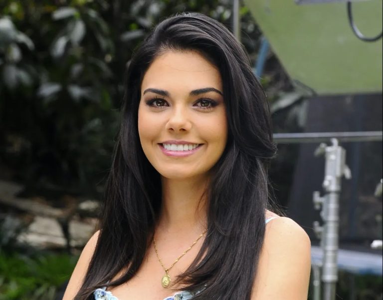 10160-LIVIABRITOdequetequierotequieroLoc-03-e1662941502708