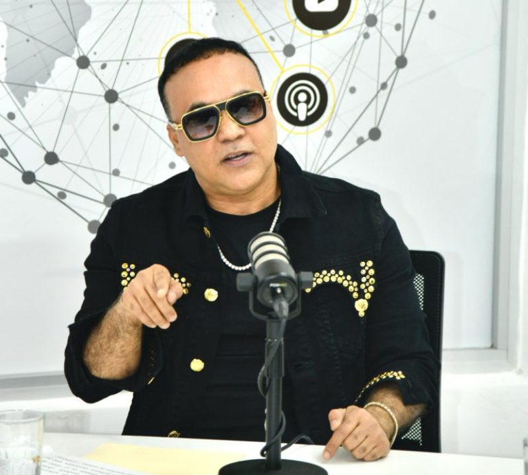 zacarias-ferreria-e1744021787697