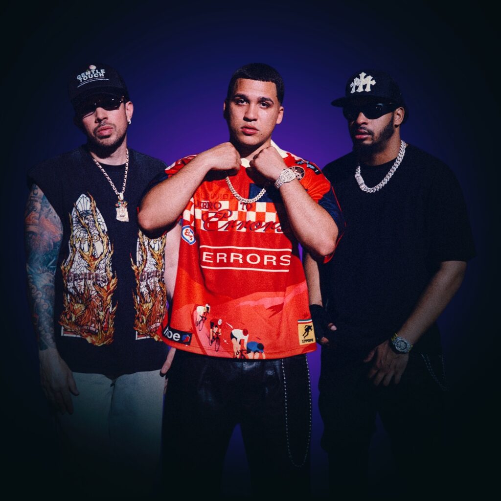 J-Abdiel-junto-a-De-la-Ghetto-y-NTG--1024x1024