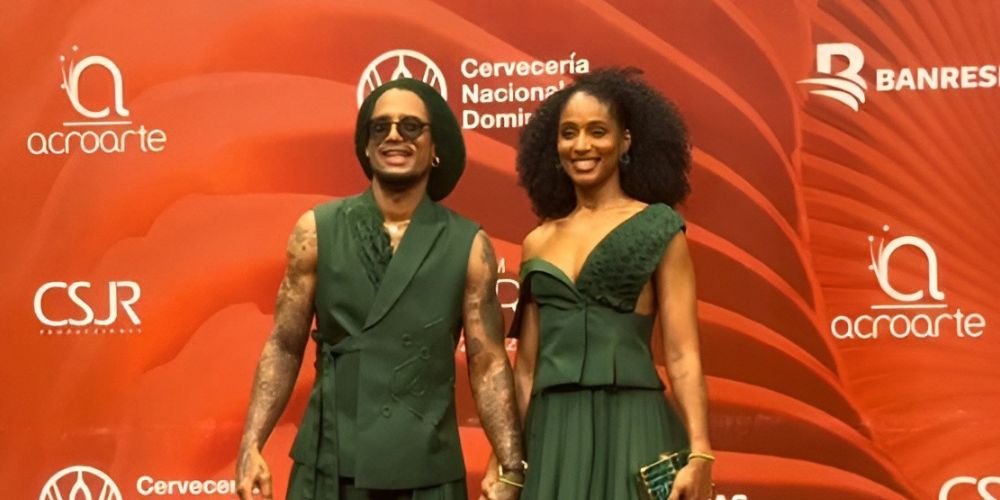 Copia-de-Post-de-Instagram-Feliz-Cumpleanos-Sencillo-Minimalista-Azul-1000-x-500-px-1000-x-500-px-37